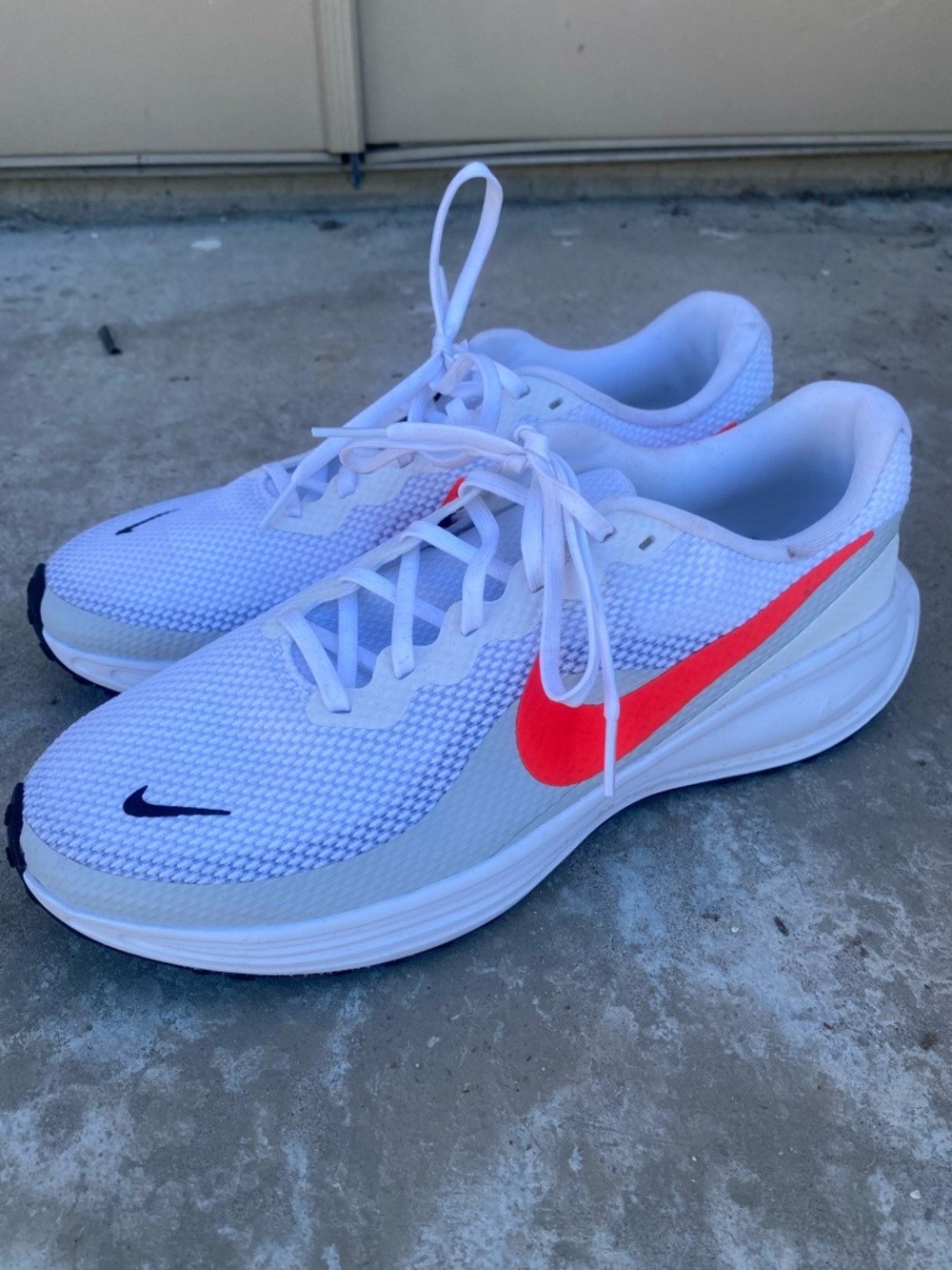 Nike Revolution 8 Running Shoes, White/Orange